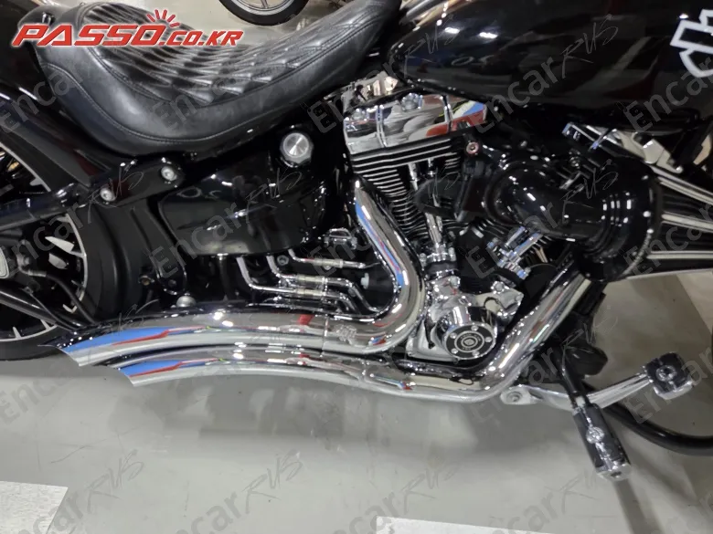Harley-Davidson Breakout - фото 6