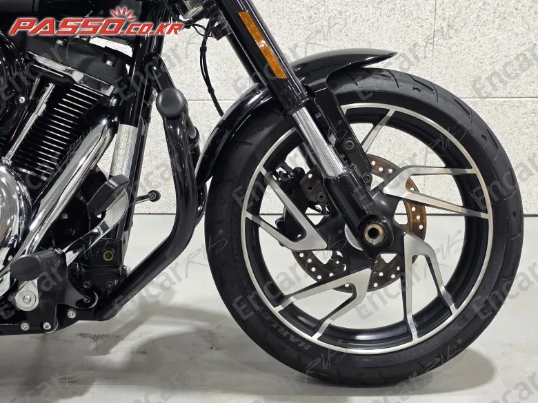 Harley-Davidson Sport Glide - фото 5