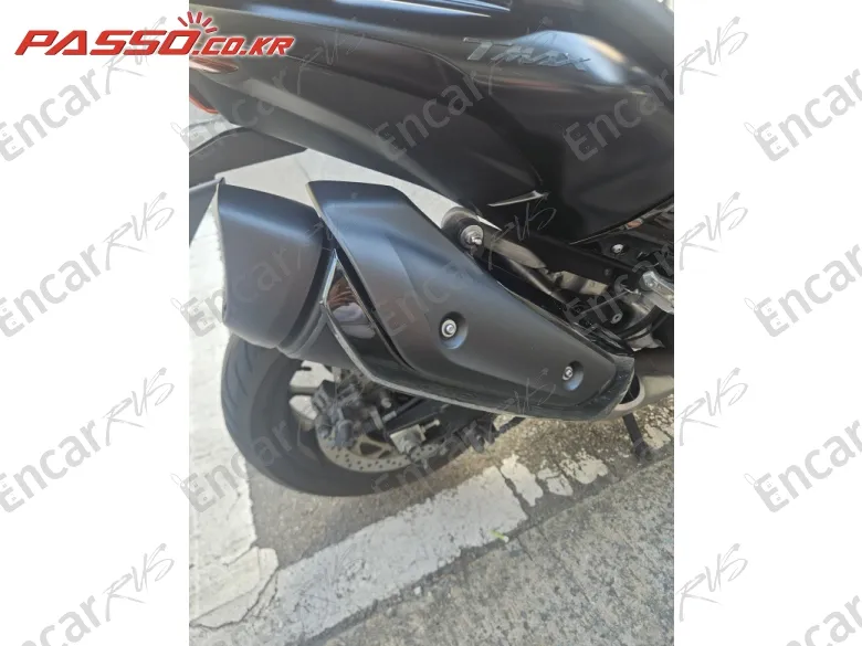 Yamaha T Max 560 - фото 6