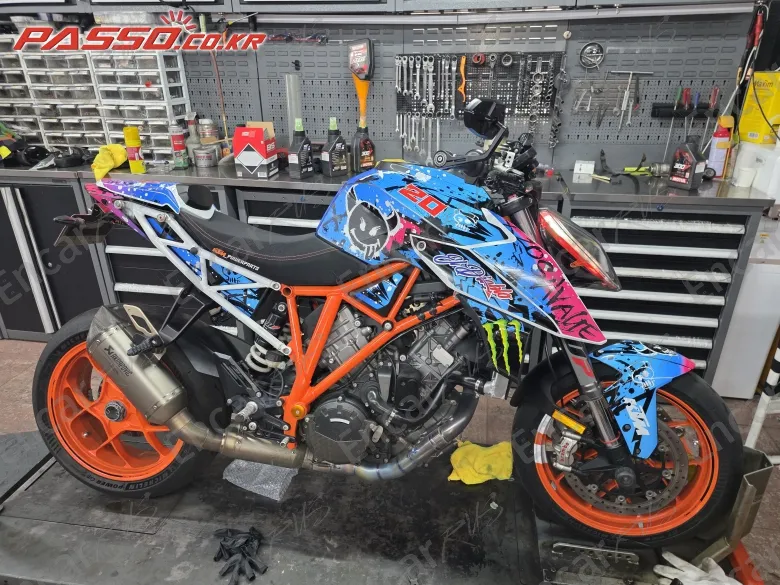 Ktm 1290 Super Duke R 2017, фото 1