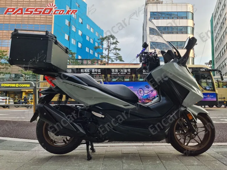 Honda Forza 350 - фото 0