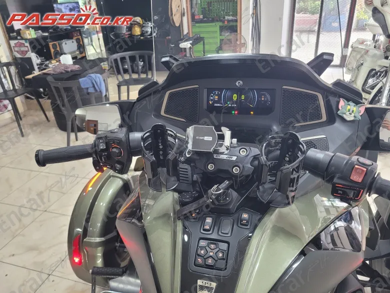 Brp Can-Am Spyder Rt Limited - фото 3