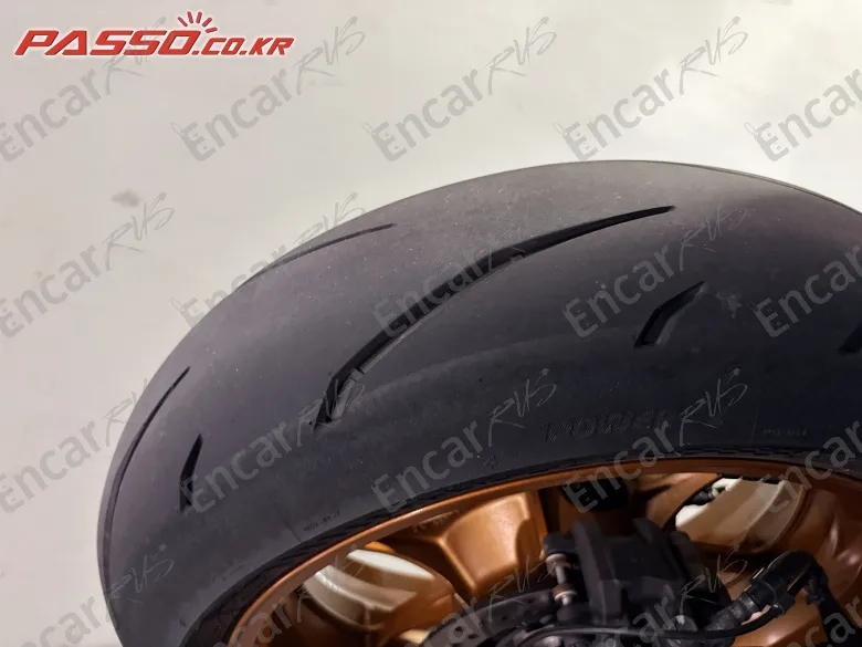 Suzuki Gsx R 1000 R Abs - фото 5
