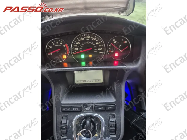Honda Goldwing 1800 - фото 3