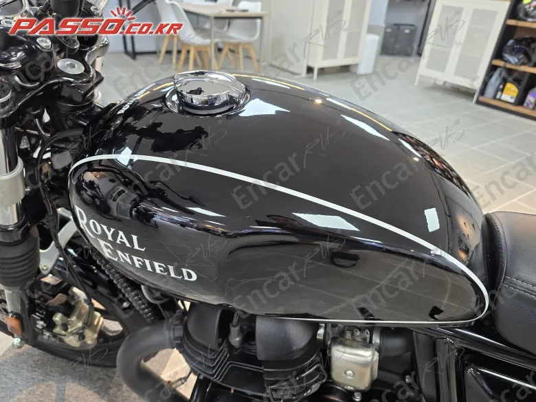 Royal Enfield Interceptor 650 - фото 6