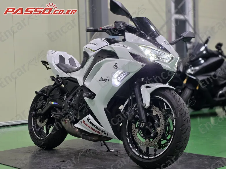 Kawasaki Ninja 650 Abs - фото 0