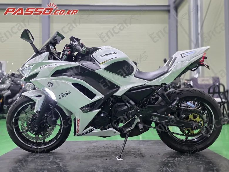 Kawasaki Ninja 650 Abs - фото 6