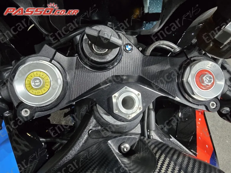 Bmw M 1000 Rr - фото 3