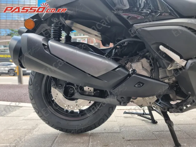 Yamaha X Max 300 Abs - фото 6