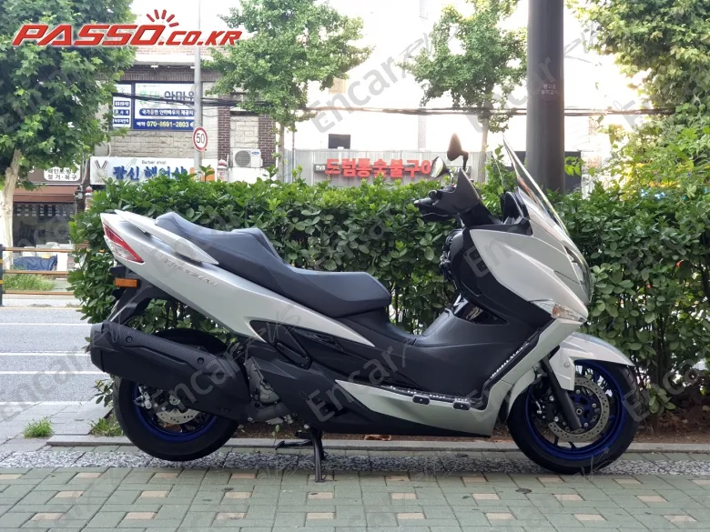 Suzuki Burgman 400 Abs - фото 0