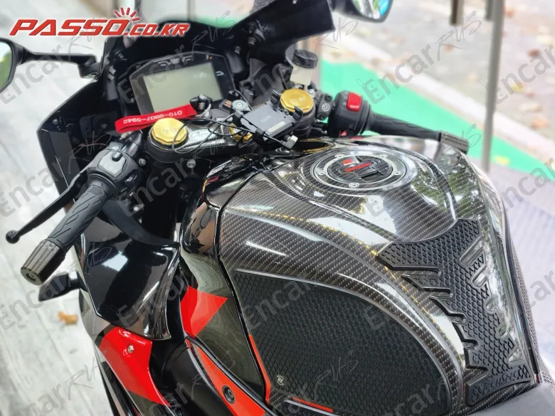 Suzuki Gsx R 1000 R Abs - фото 3