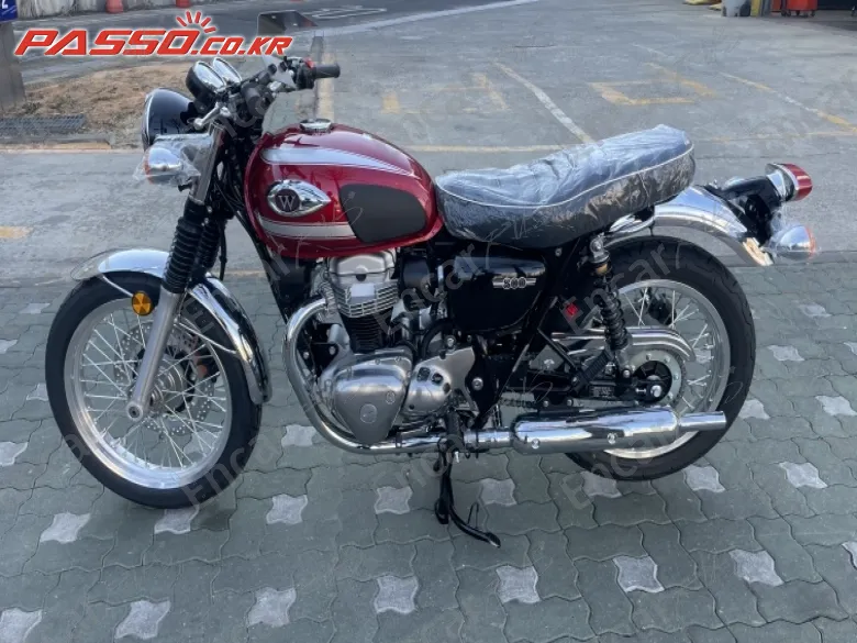 Kawasaki W 800 - фото 1