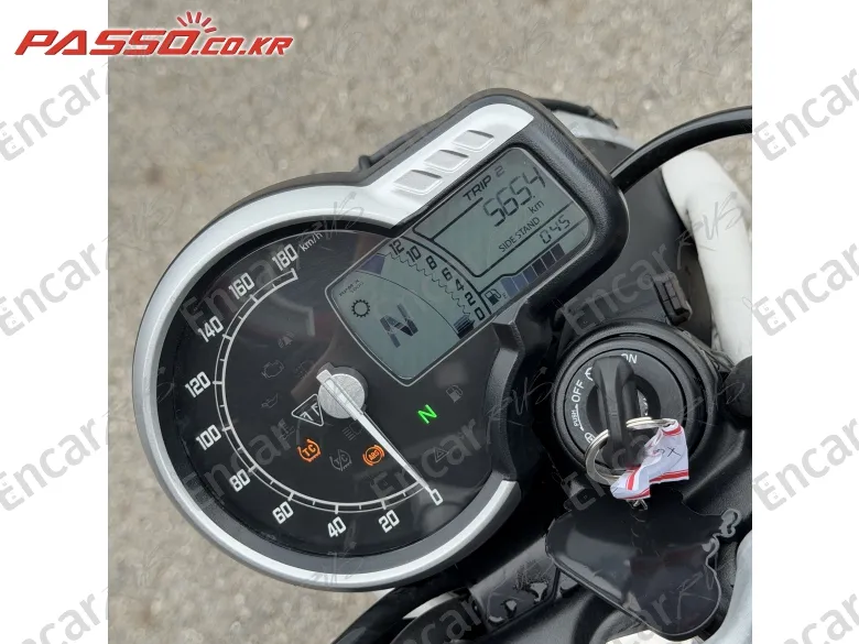 Triumph Scrambler 400 X - фото 4