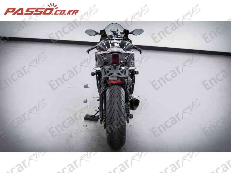 Yamaha Yzf R6 - фото 2