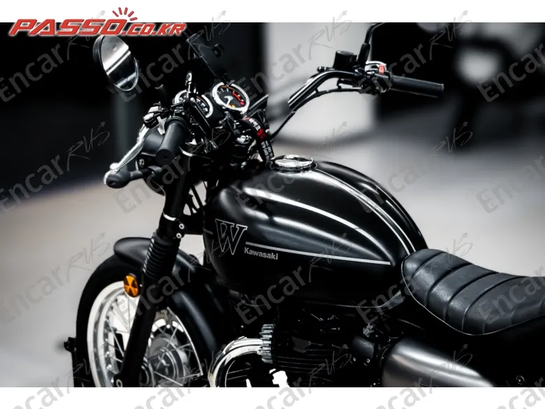 Kawasaki W 800 - фото 5