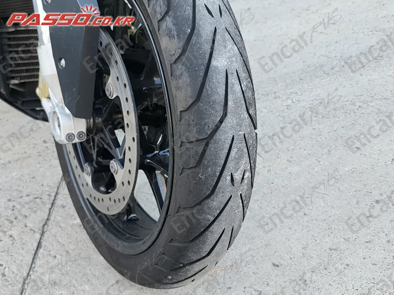 Bmw S 1000 R - фото 5