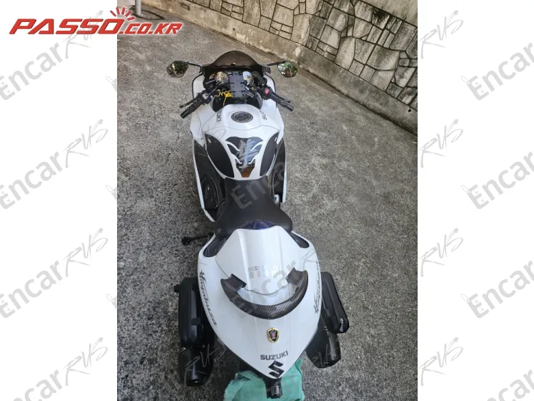 Suzuki Gsx R 1300 Hayabusa - фото 2