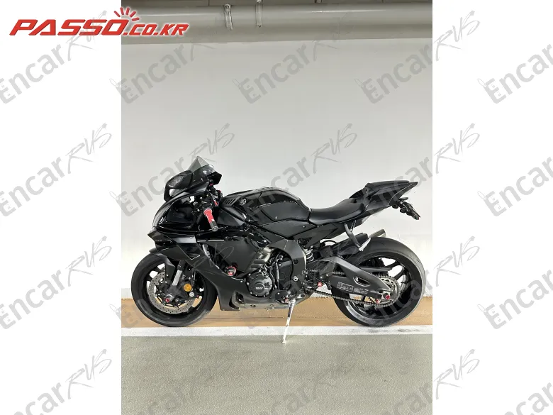Yamaha Yzf R1 - фото 1