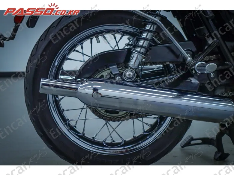 Triumph Bonneville T120 - фото 6