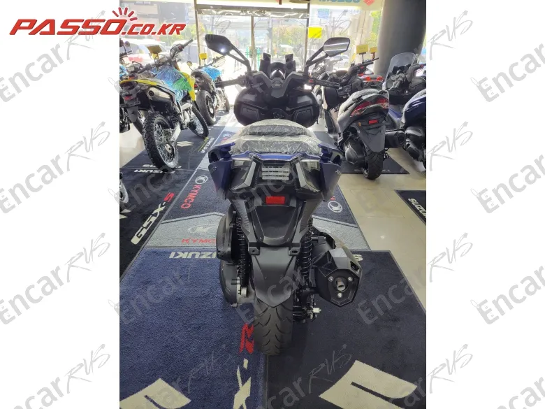 Kymco Xciting S 400 - фото 2