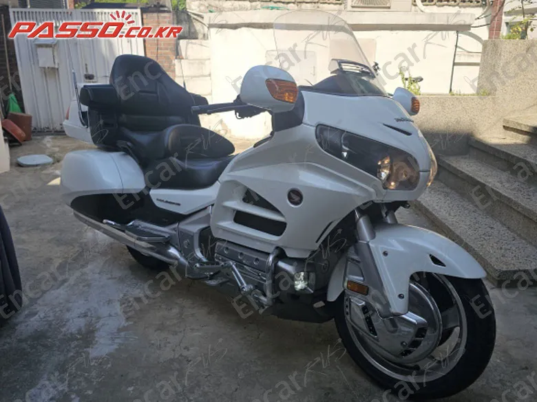 Honda Goldwing 1800 - фото 0