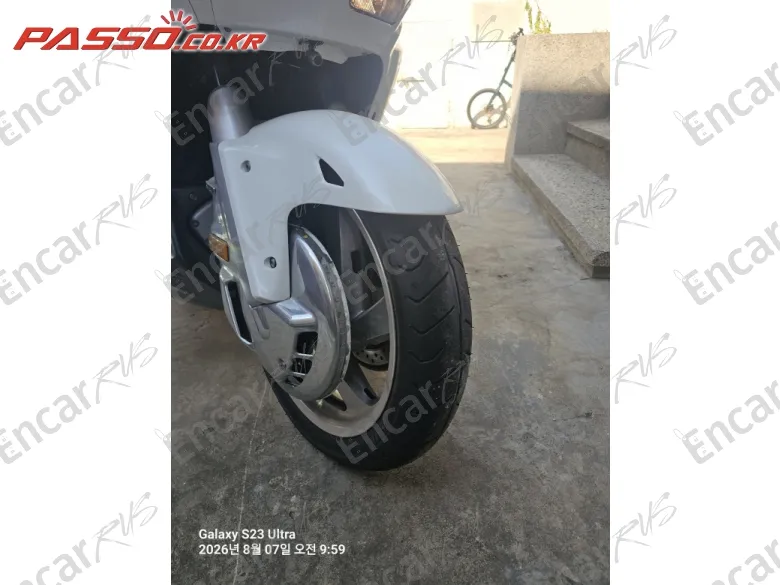 Honda Goldwing 1800 - фото 5