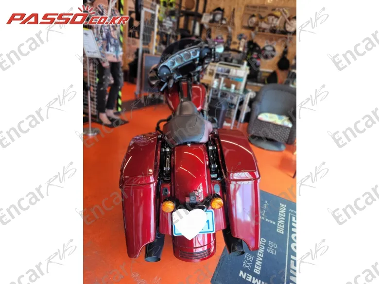 Harley-Davidson Flhxs Street Glide Special - фото 2