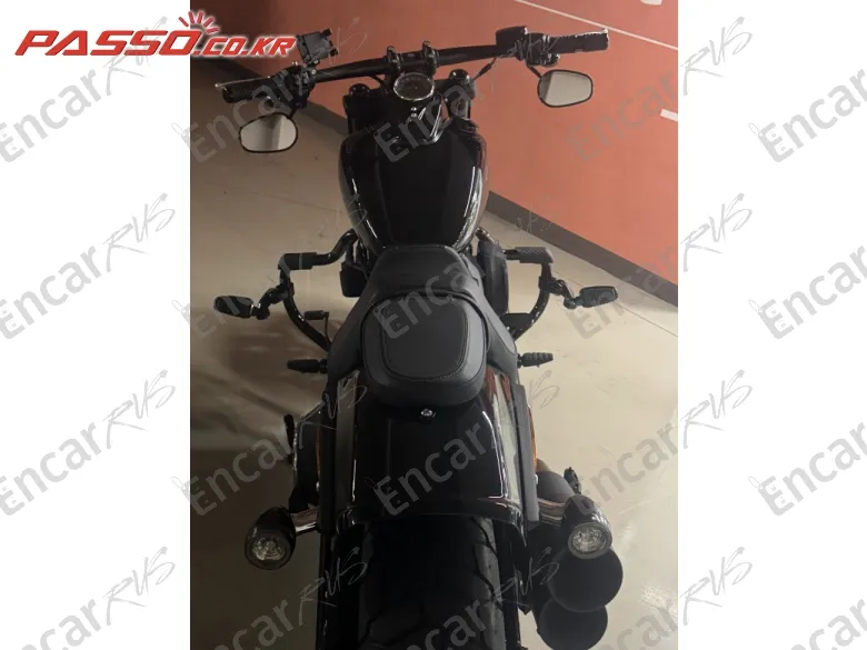 Harley-Davidson Fat Bob 114 - фото 2