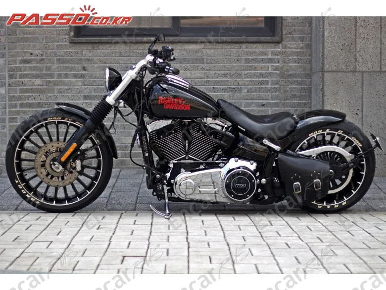 Harley-Davidson Breakout - фото 1