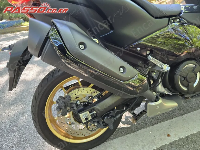 Yamaha T Max 560 - фото 6