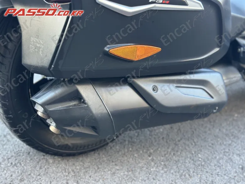 Brp Can-Am Spyder F3 T - фото 6