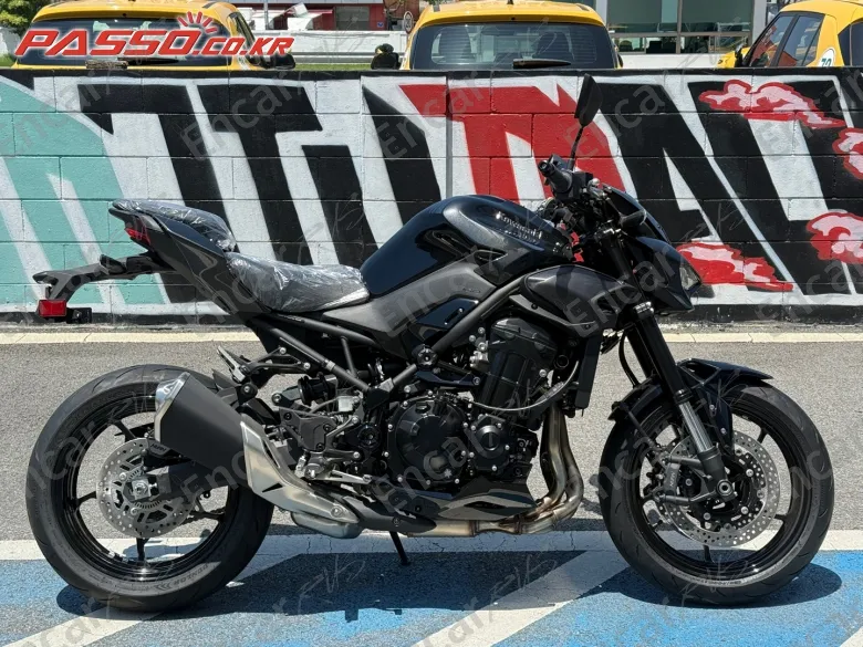 Kawasaki Z 900 Abs - фото 0