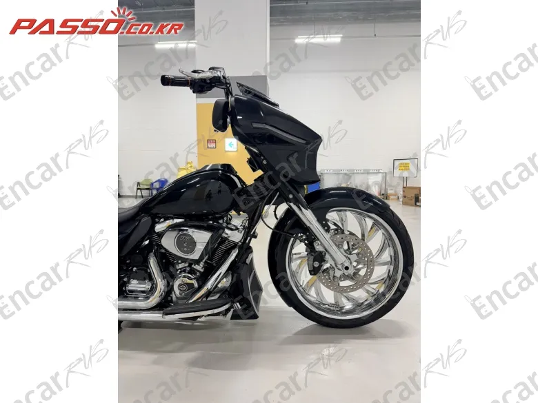 Harley-Davidson Flhxs Street Glide Special - фото 6