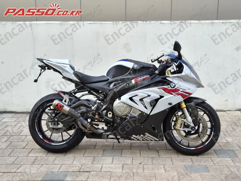 BMW S 1000 RR