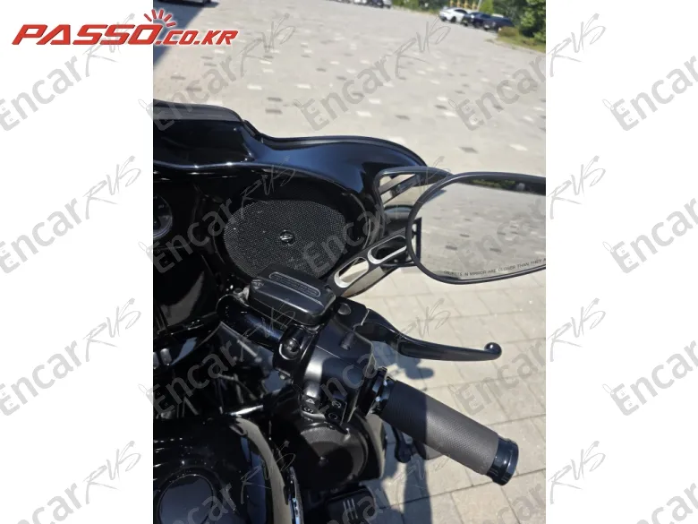 Harley-Davidson Flhxs Street Glide Special - фото 4
