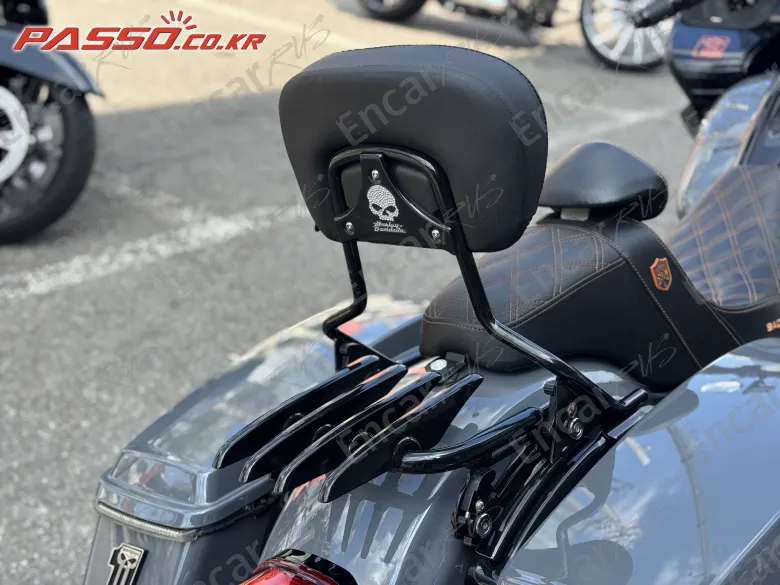 Harley-Davidson Road Glide St - фото 6