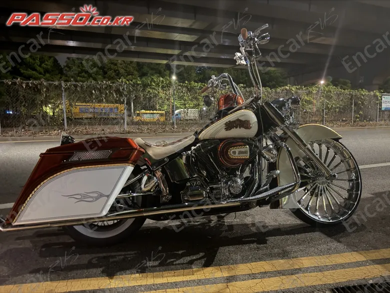 Harley-Davidson Flstf