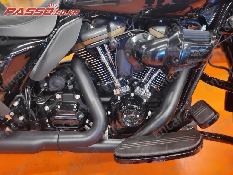 Harley-Davidson Road Glide St - фото 4