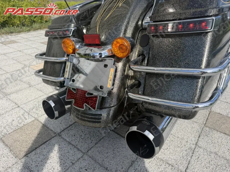 Harley-Davidson Flhxs Street Glide Special - фото 6
