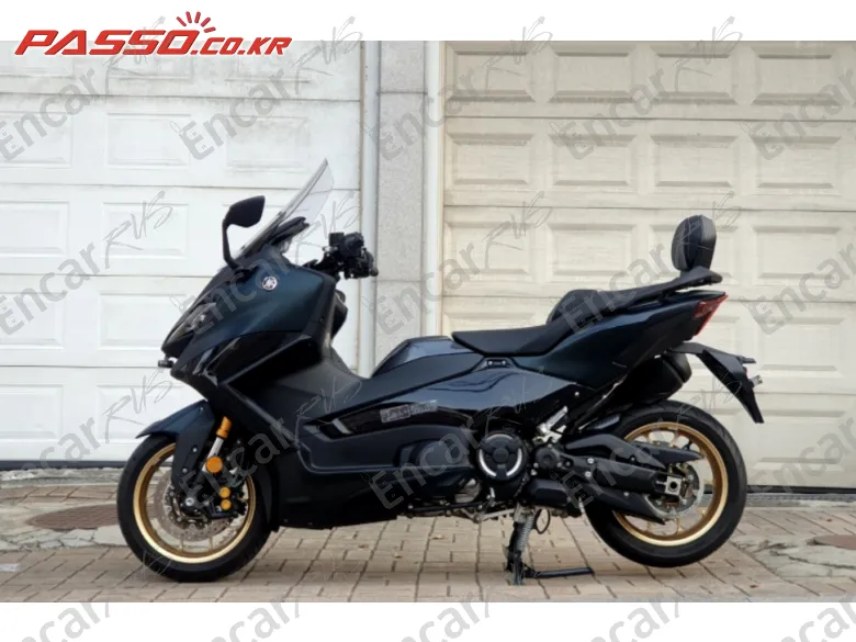 Yamaha T Max 560 - фото 1