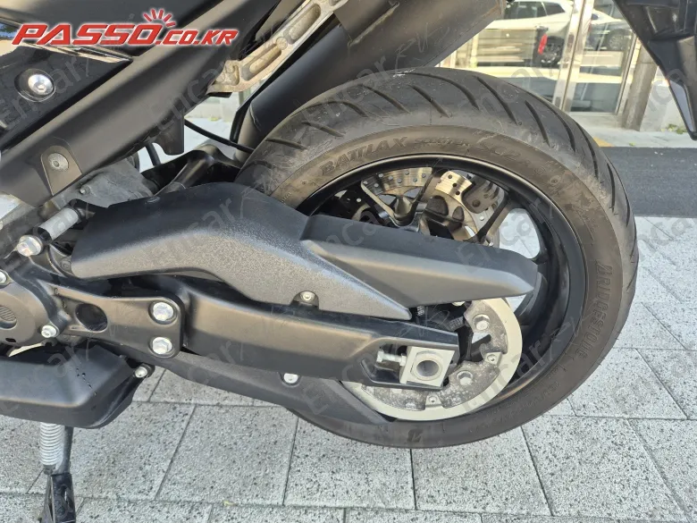 Yamaha T Max 560 - фото 4