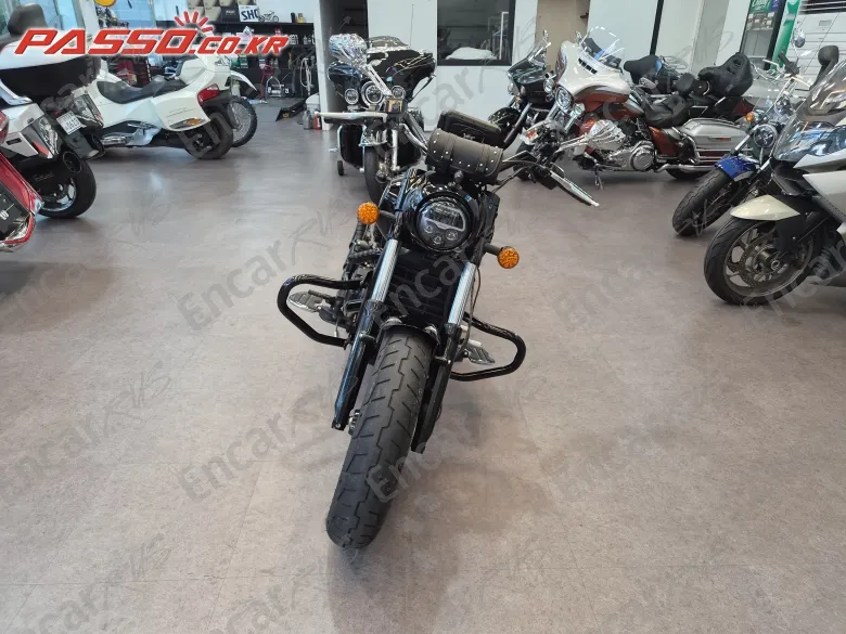 Indian Scout Bobber - фото 6