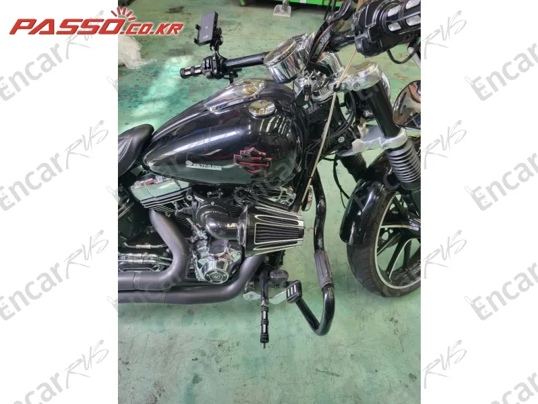 Harley-Davidson Breakout - фото 6