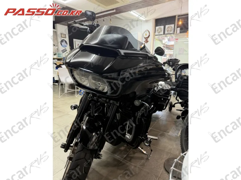 Harley-Davidson Road Glide St - фото 1