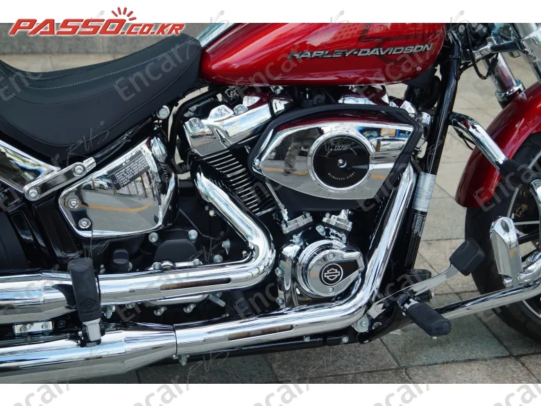 Harley-Davidson Breakout 117 - фото 4