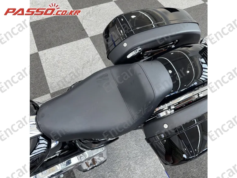 Harley-Davidson Low Rider St - фото 6