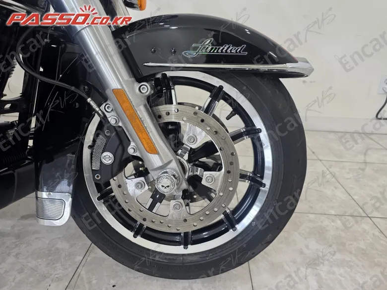 HARLEY-DAVIDSON ULTRA LIMITED - фото 5