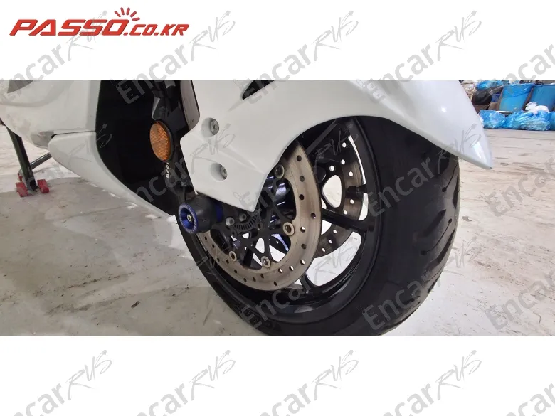 Suzuki Gsx R 1300 Hayabusa - фото 5
