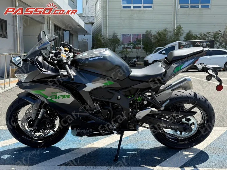 Kawasaki Ninja Zx 4 Rr - фото 1