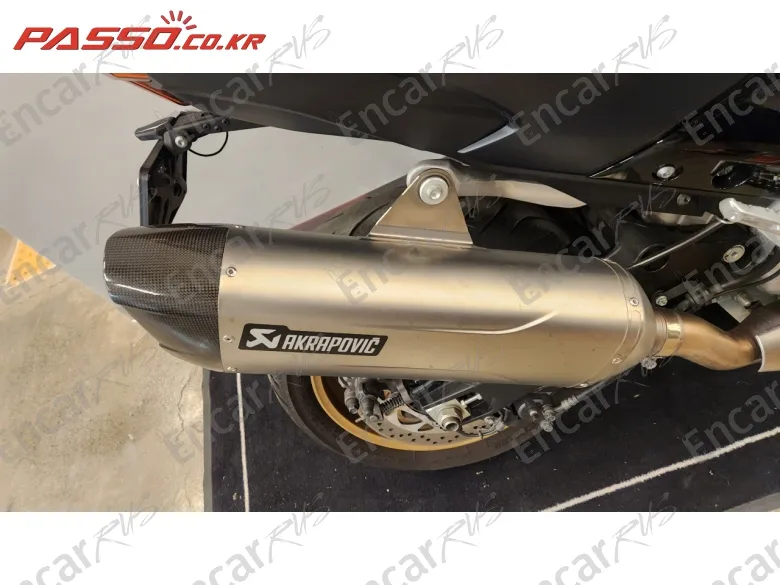 YAMAHA T MAX 560 - фото 6